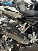 اگزوز اسپرت طرح AKRAPOVIC (کربنی)